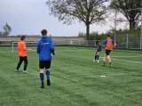 Training S.K.N.W.K. JO19-1 van donderdag 25 april 2024 (114/120)